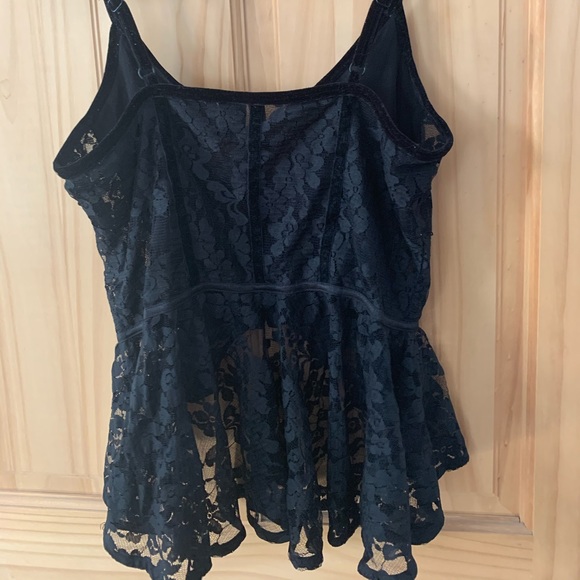 NWOT Velvet and Lace Lingerie Top - Picture 5 of 5